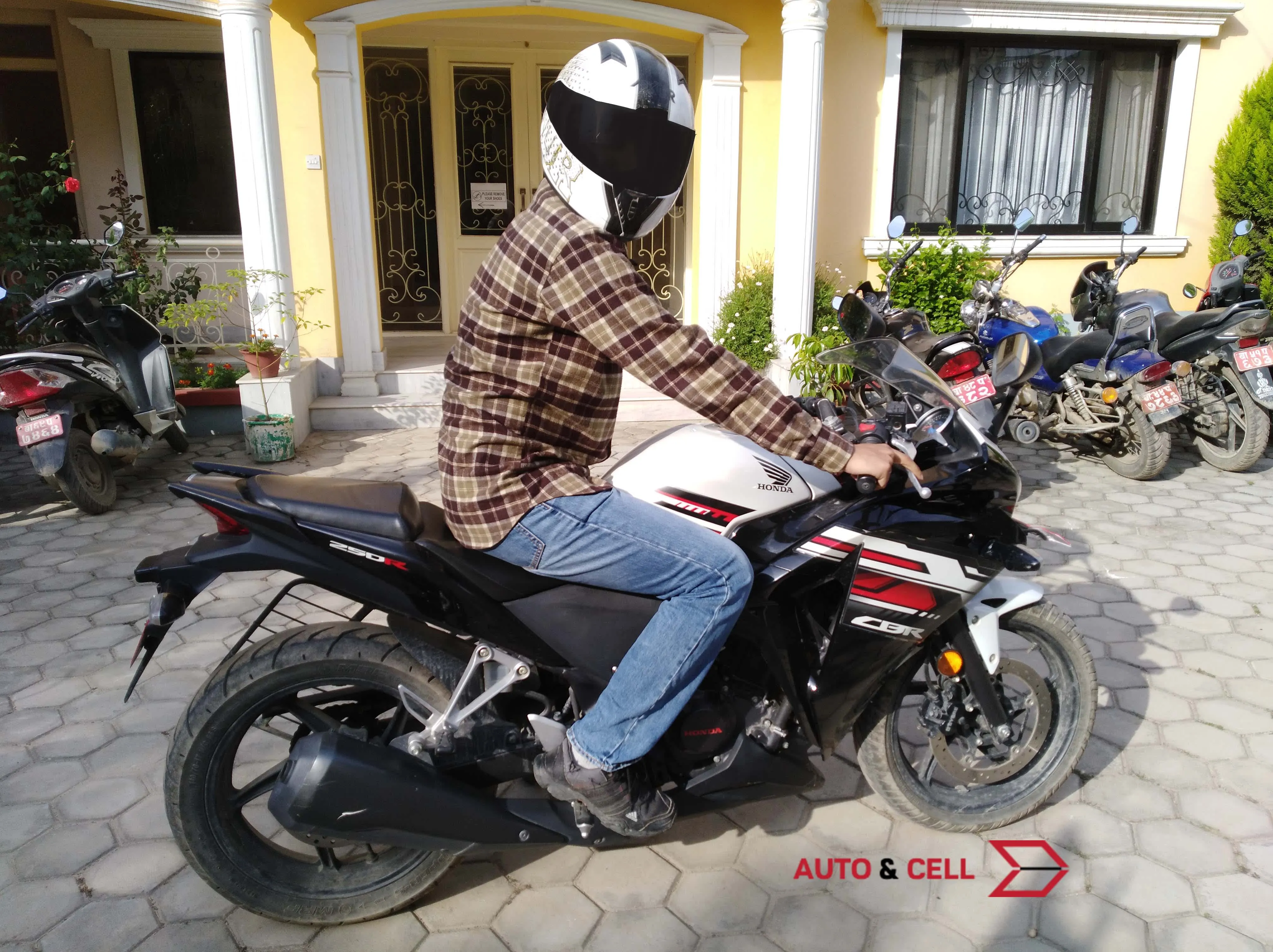 Honda CBR 250R: Long Term Review Nepal