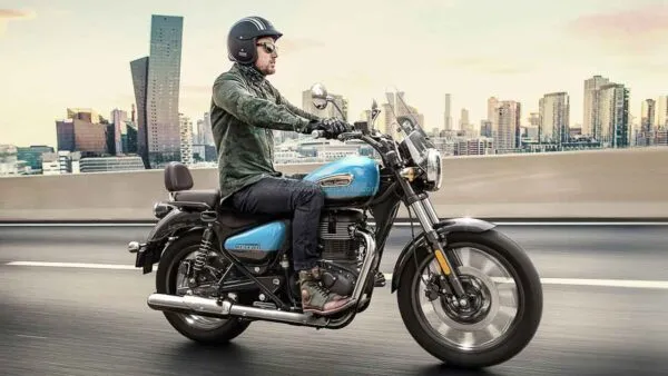 Royal Enfield Meteor launching soon in Electrified version
