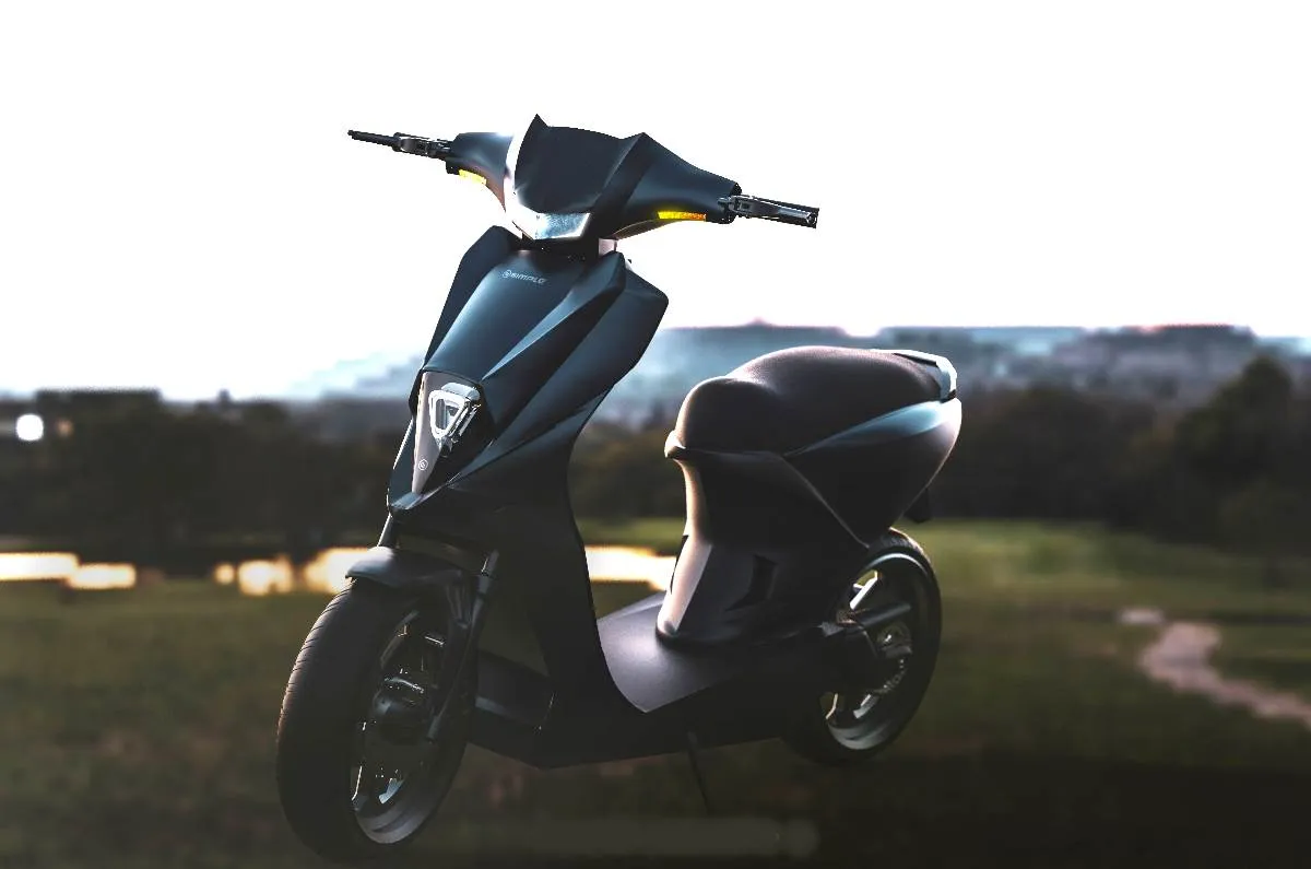 Simple Energy Mark 2 e-scooter launching soon | Price, Specs?