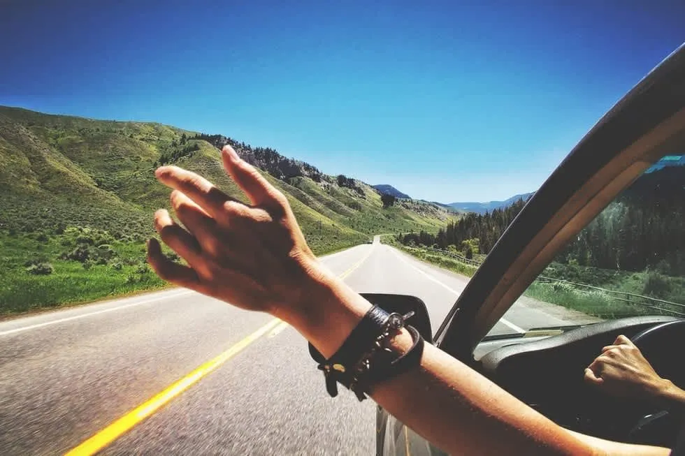 Five Most Essential Safety Tips for Solo-Road Trips