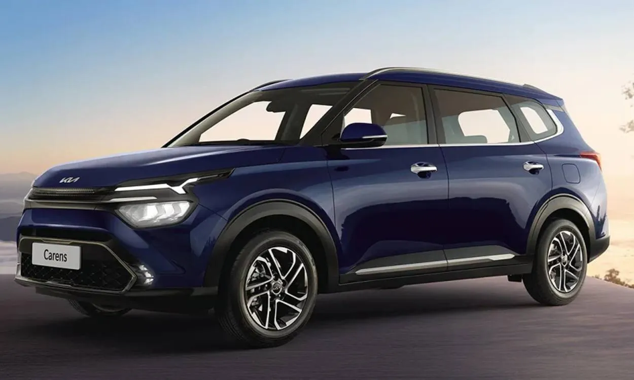 Kia Carens Price in India- Features, Specifications, Mileage, Variants