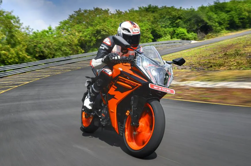2022 KTM RC 200 Price in Nepal | Features, Specifications