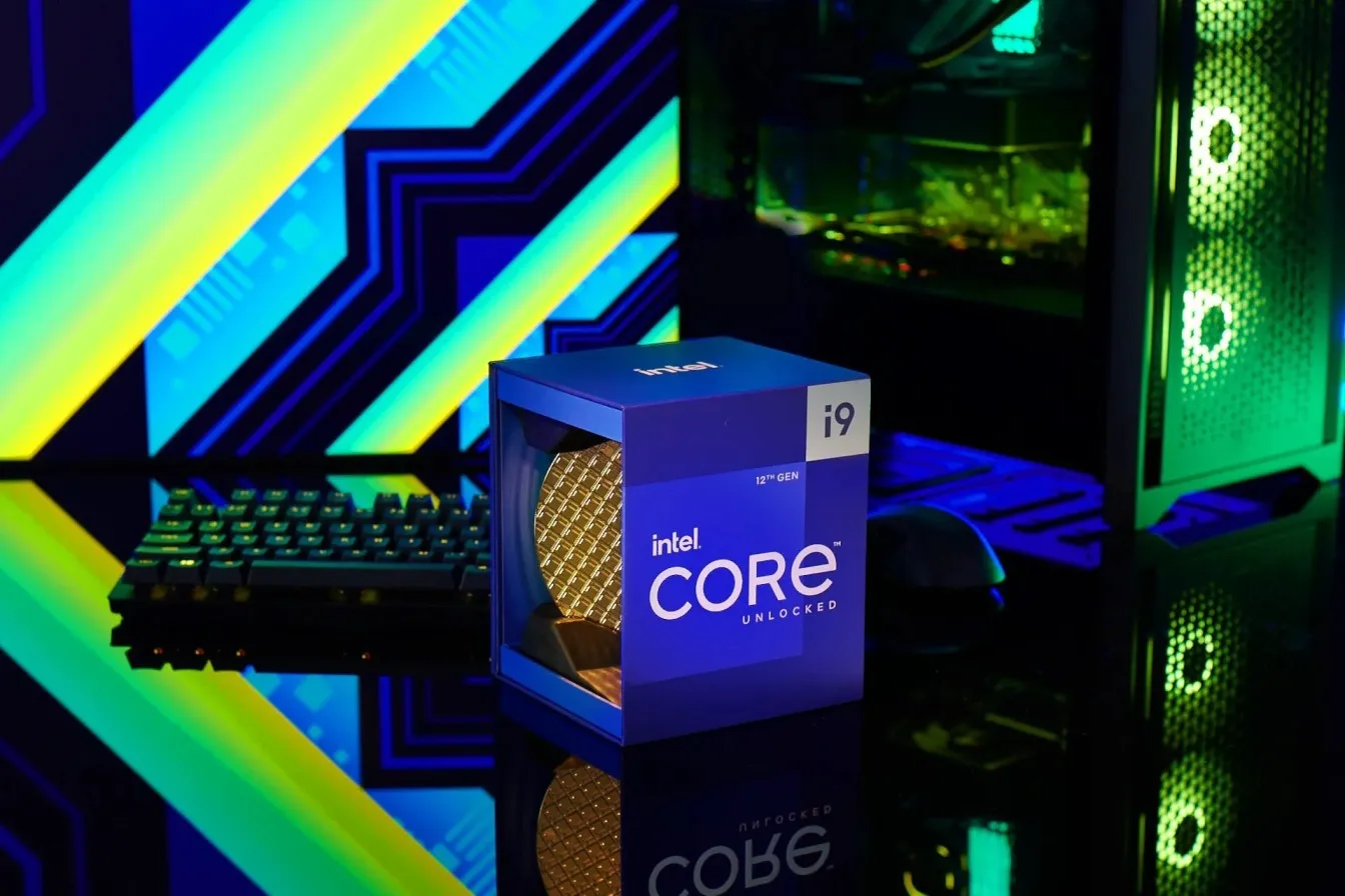 Intel Core i9-12900KS is the world’s fastest desktop CPU with a 5.5 GHz max turbo frequency