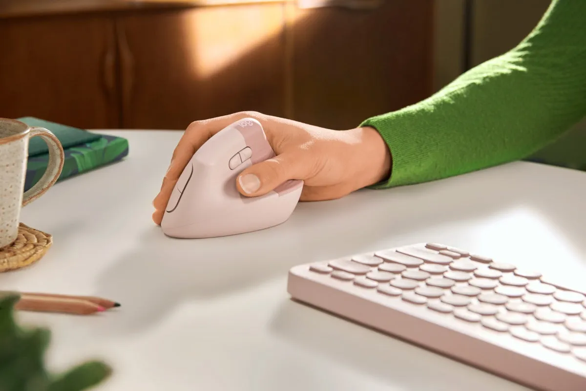 Logitech Launches A New Affordable Ergonomics Vertical Mouse|Full Specs And Price