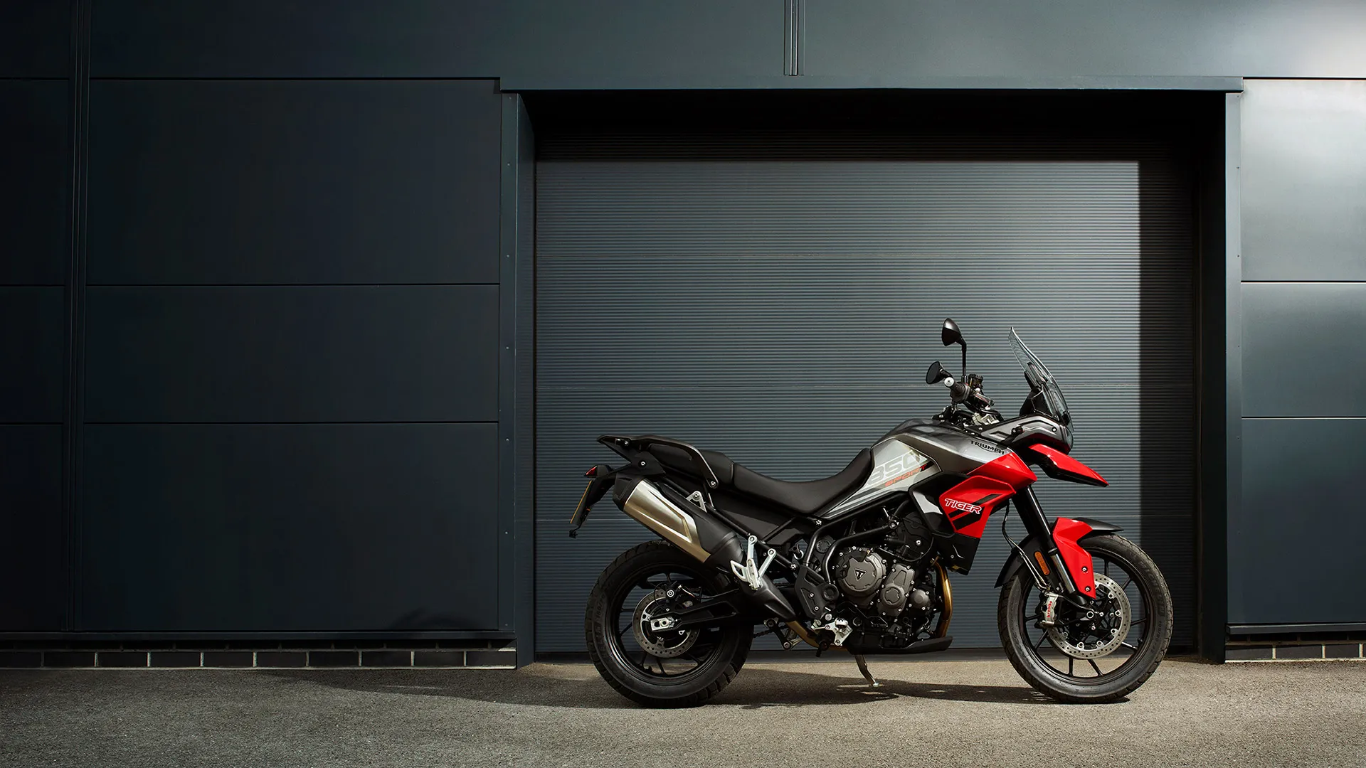 Triumph Sport 850: Features, Specs, and Price in the USA