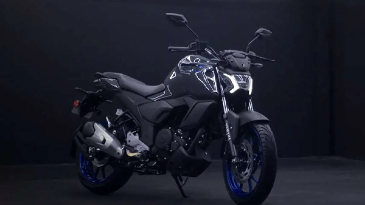 Yamaha FZS Fi v4 Deluxe Edition Launched in India- Price, Features, Specifications?