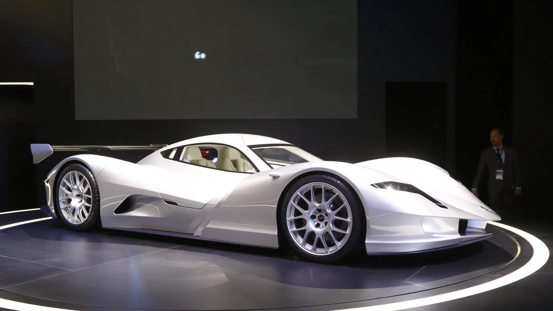 Aspark Owl: World’s Fastest Electric car unveiled in Dubai