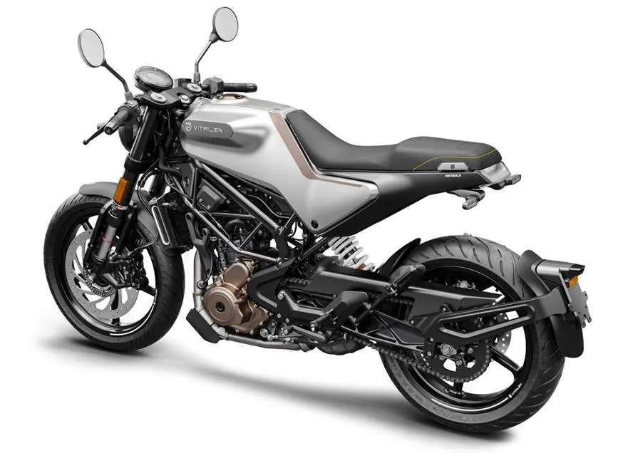 Realme 9i smartphone front and back view