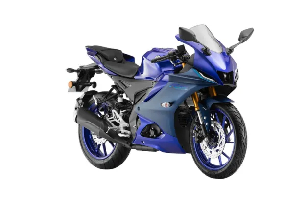 Yamaha R15 v4