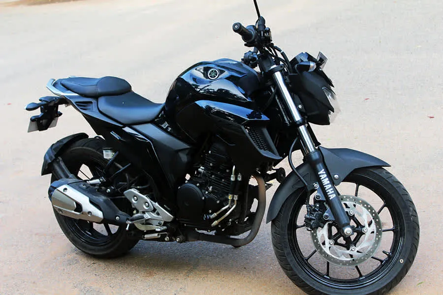 Yamaha FZ25: Best 250cc Motorcycle in Nepal?